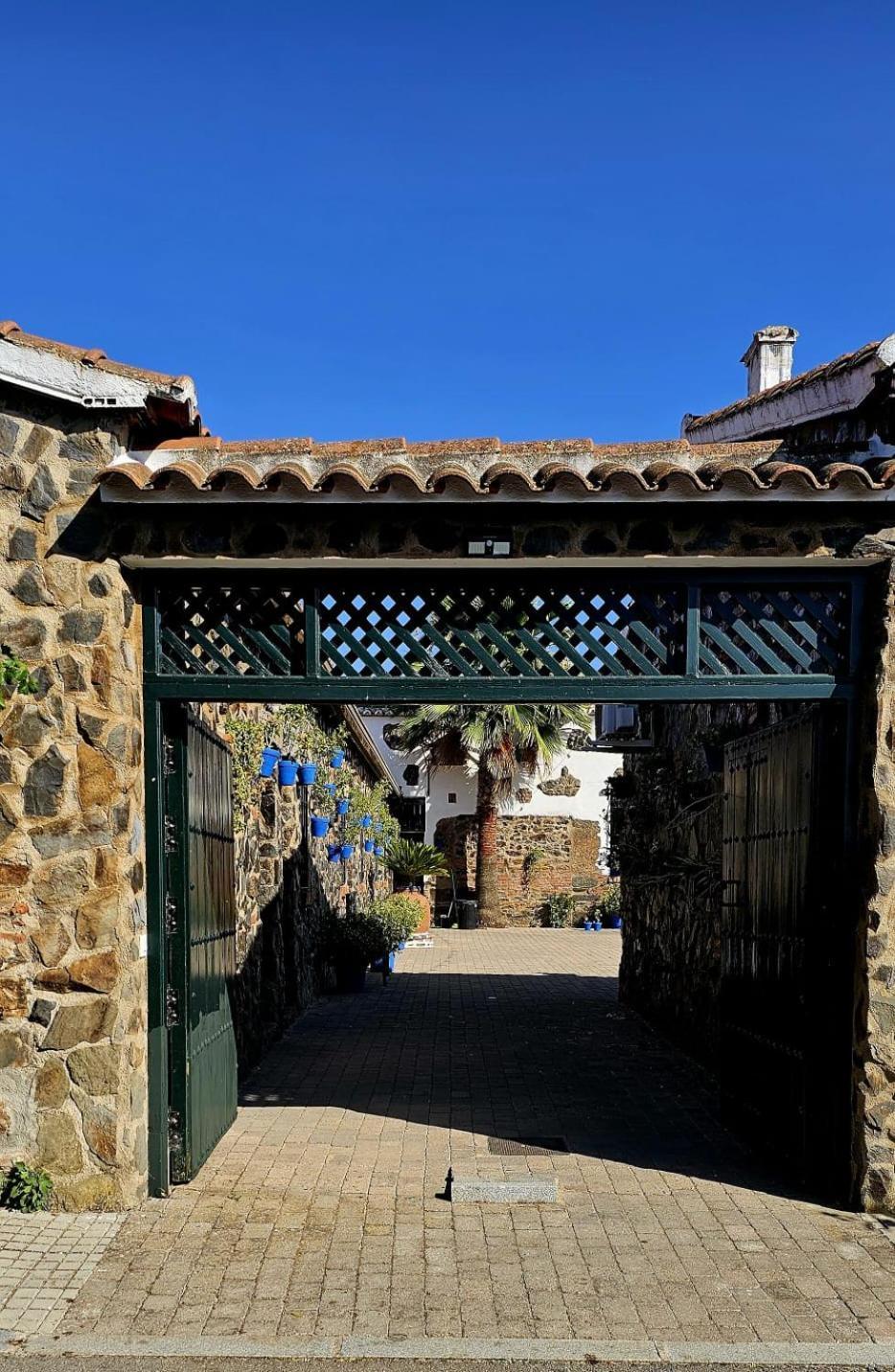 Ferienwohnung Complejo Turistico El Soldado. Villanueva del Duque Exterior foto